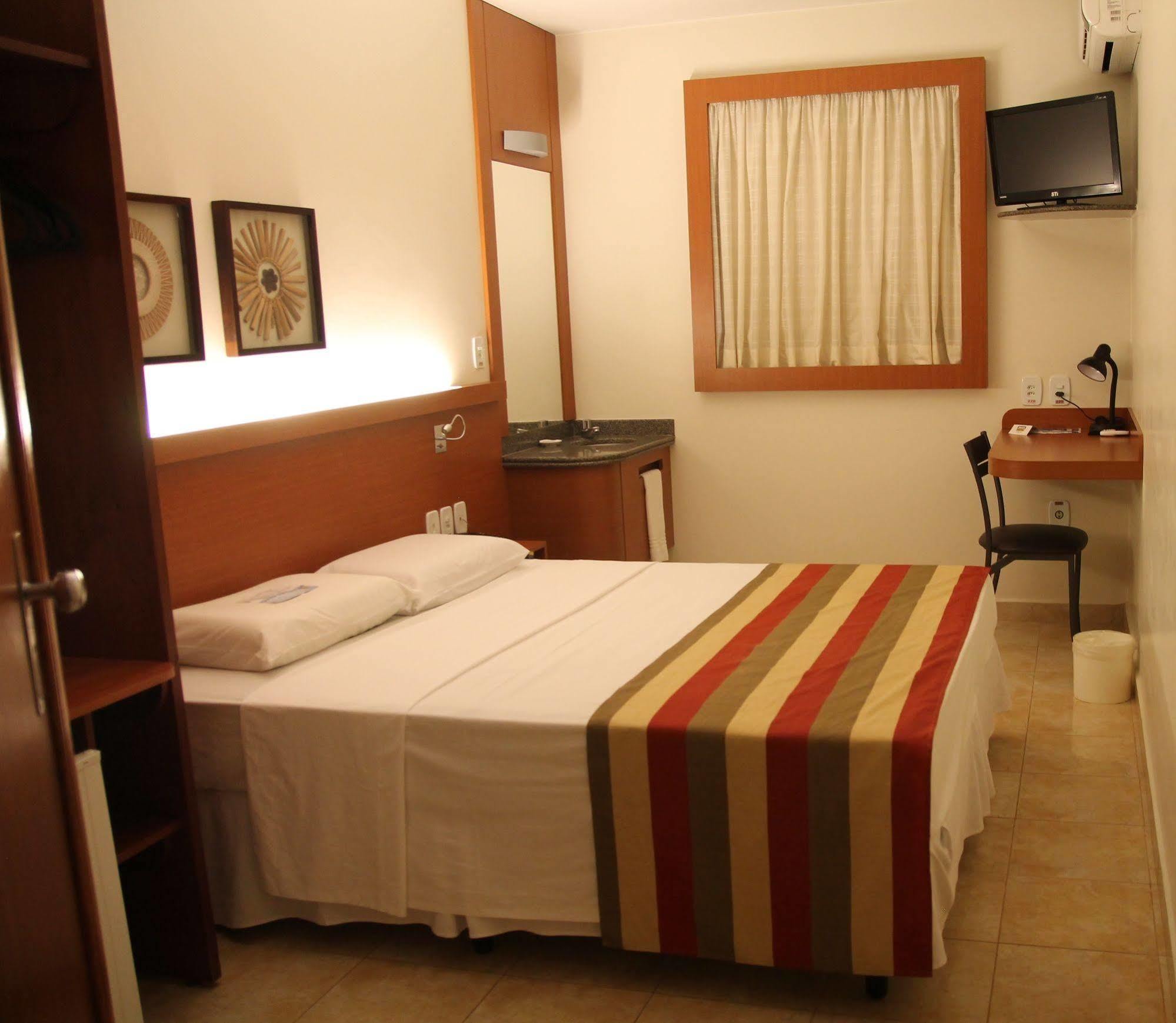 Orion Hotel Itumbiara Zewnętrze zdjęcie